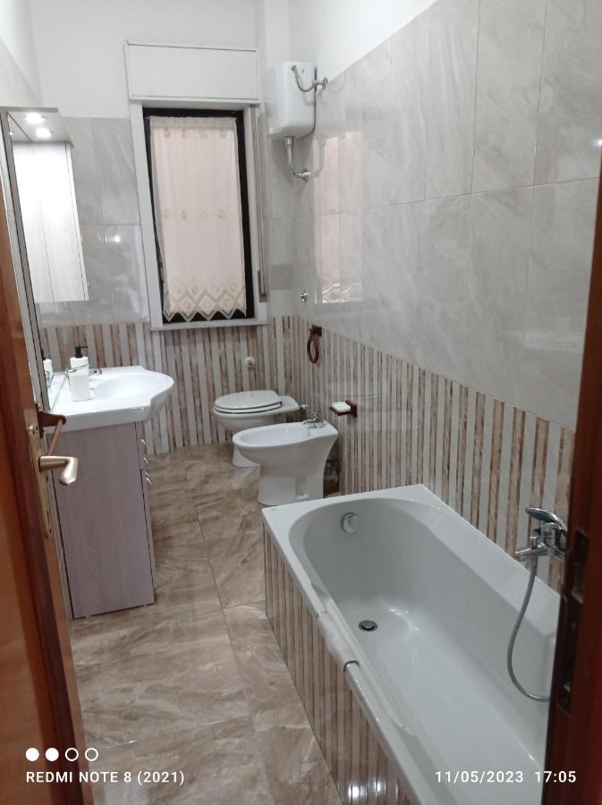 Domus Dali' Appartement Napels Buitenkant foto